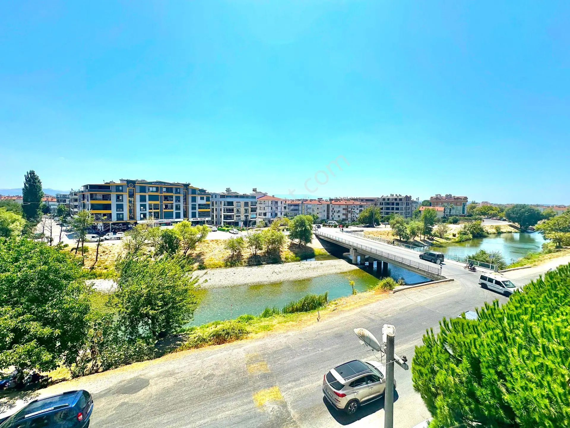 𝄞yetkilisi Melodi'den İkizçay'da 3+1 Ada Mutfaklı Çay Manzaralı Barbekülü Daire — fotoğraf 2