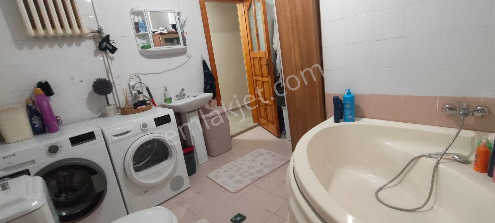 Şükrüpaşa'da Okullara & Gölete Yürüme Mesafesinde 3+1 Ara Kat — fotoğraf 31