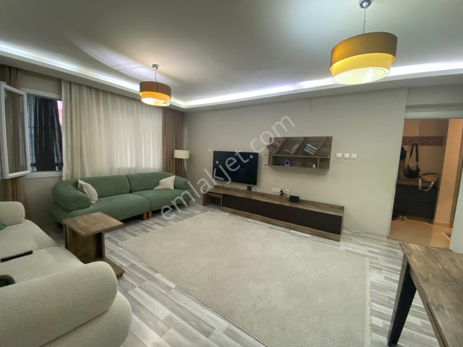 Buca Fırat Mahallesinde 136 M2 3+1 Ferah Satılık Daire — fotoğraf 2