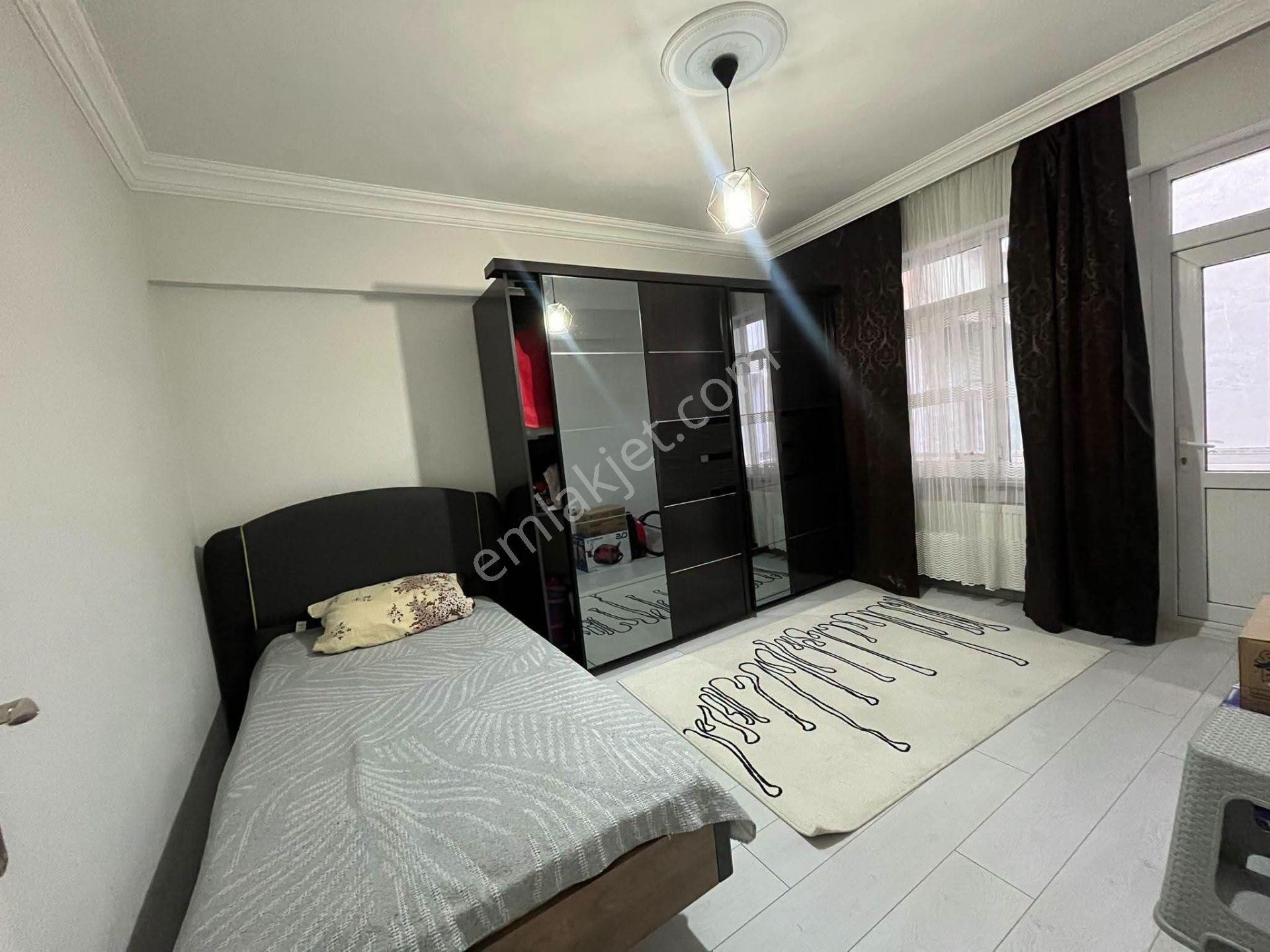 Samsun İlkadım Zafer Mahallesi'nde 2.kat 2+1 Satılık Daire — fotoğraf 9