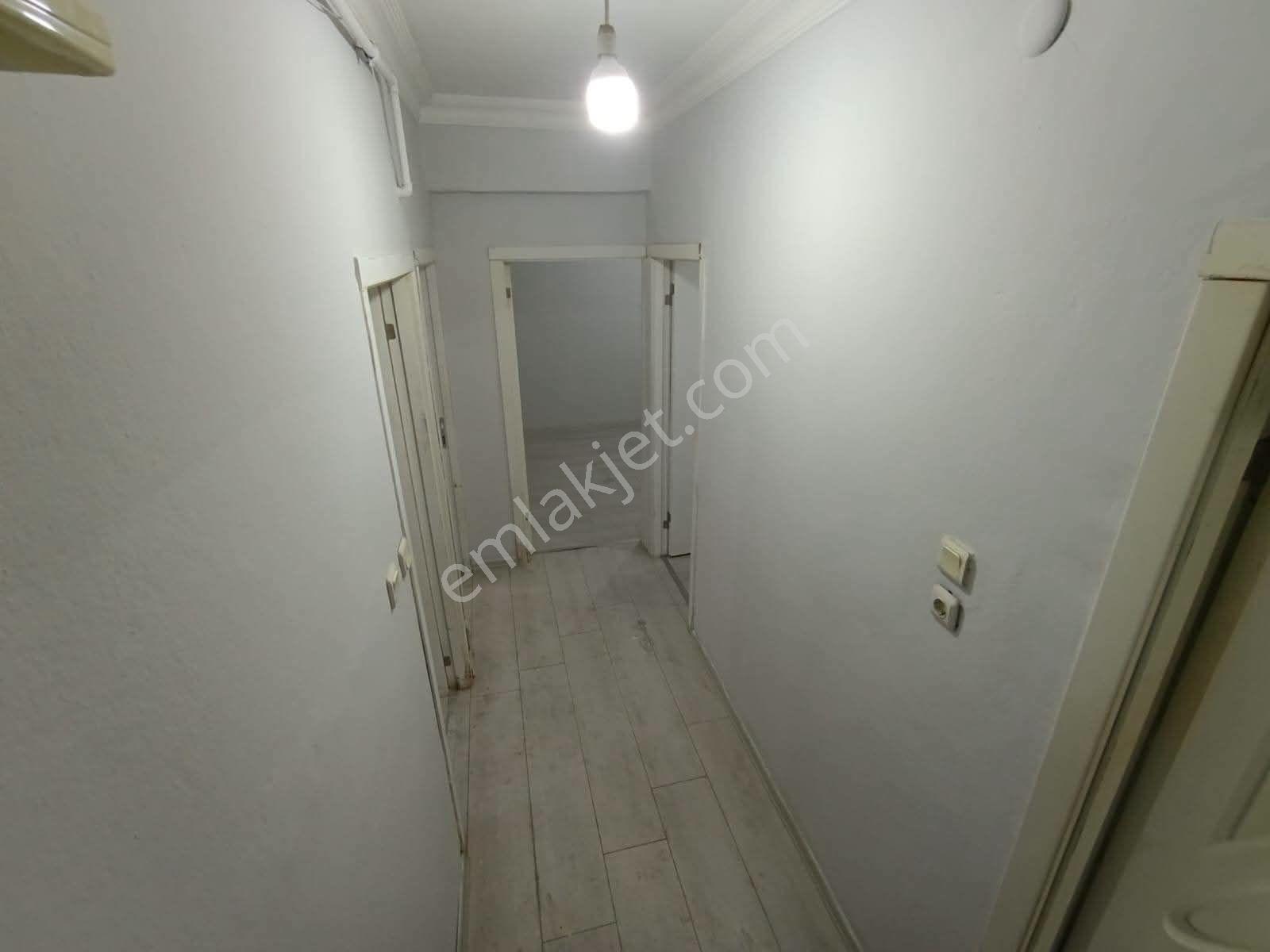 Samsun İlkadım Ulugazi Mahallesi'nde Giriş Kat 2+1 Satılık Daire — fotoğraf 2
