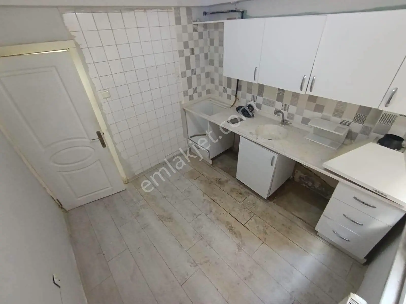 Samsun İlkadım Ulugazi Mahallesi'nde Giriş Kat 2+1 Satılık Daire — fotoğraf 19