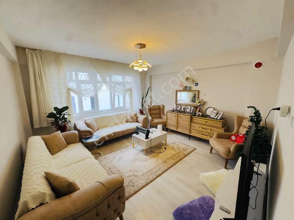 Samsun İlkadım Zafer Mahallesi'nde 1.kat 3+1 Satılık Daire — fotoğraf 4