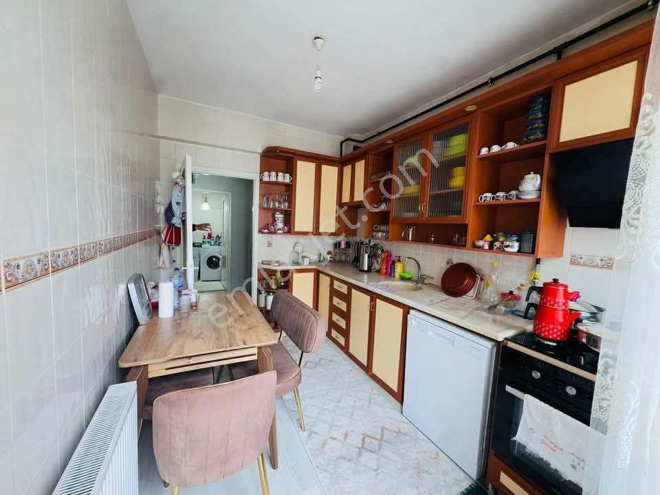 Samsun İlkadım Zafer Mahallesi'nde 1.kat 3+1 Satılık Daire — fotoğraf 9