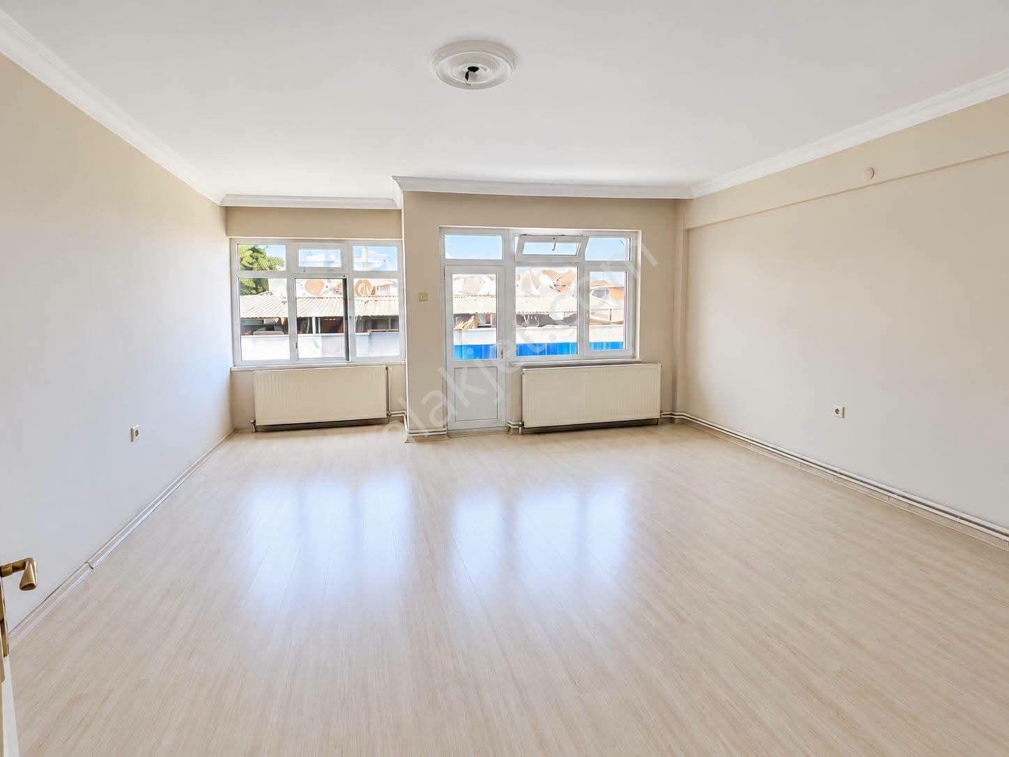 Samsun İlkadım Selahiye Mahallesi'nde Dış Cepheli 4.kat 3+1 Satılık Daire — fotoğraf 12