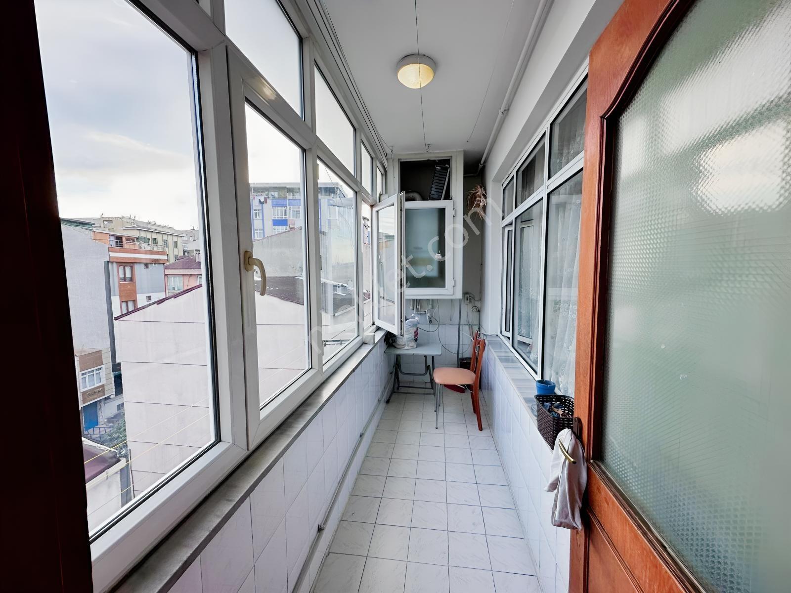 Mimar Emlak'tan Satılık Tek Daire Üzeri 3+1 140m² 4.kat Daire — fotoğraf 3