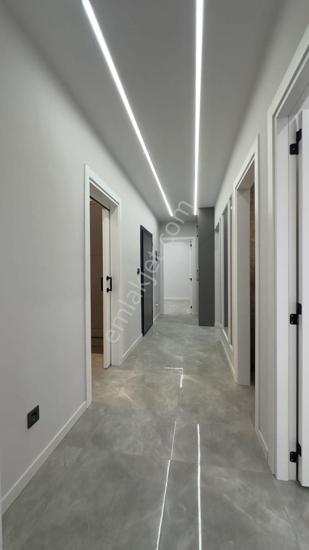 Kervansaray Mevkisinde 3+1 140 M2 Satılık Daire — fotoğraf 4