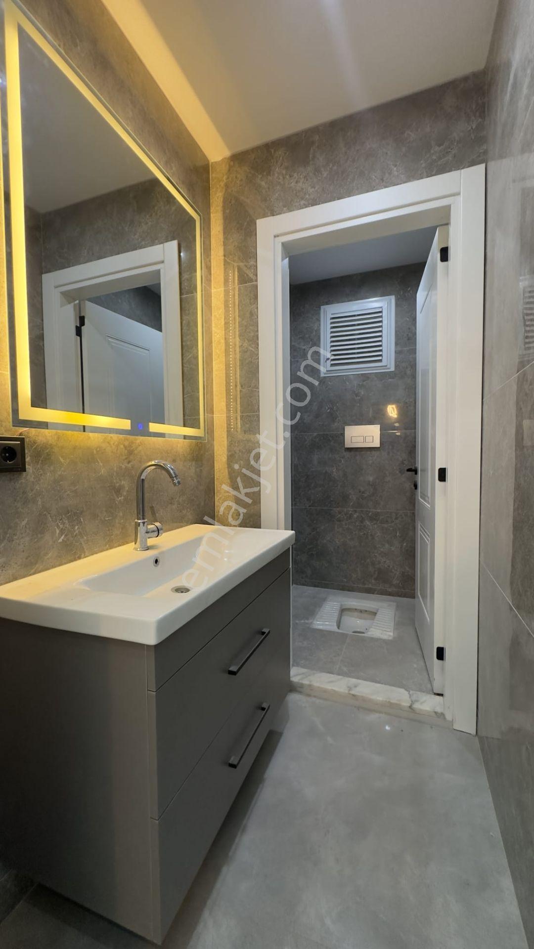 Kervansaray Mevkisinde 3+1 140 M2 Satılık Daire — fotoğraf 8
