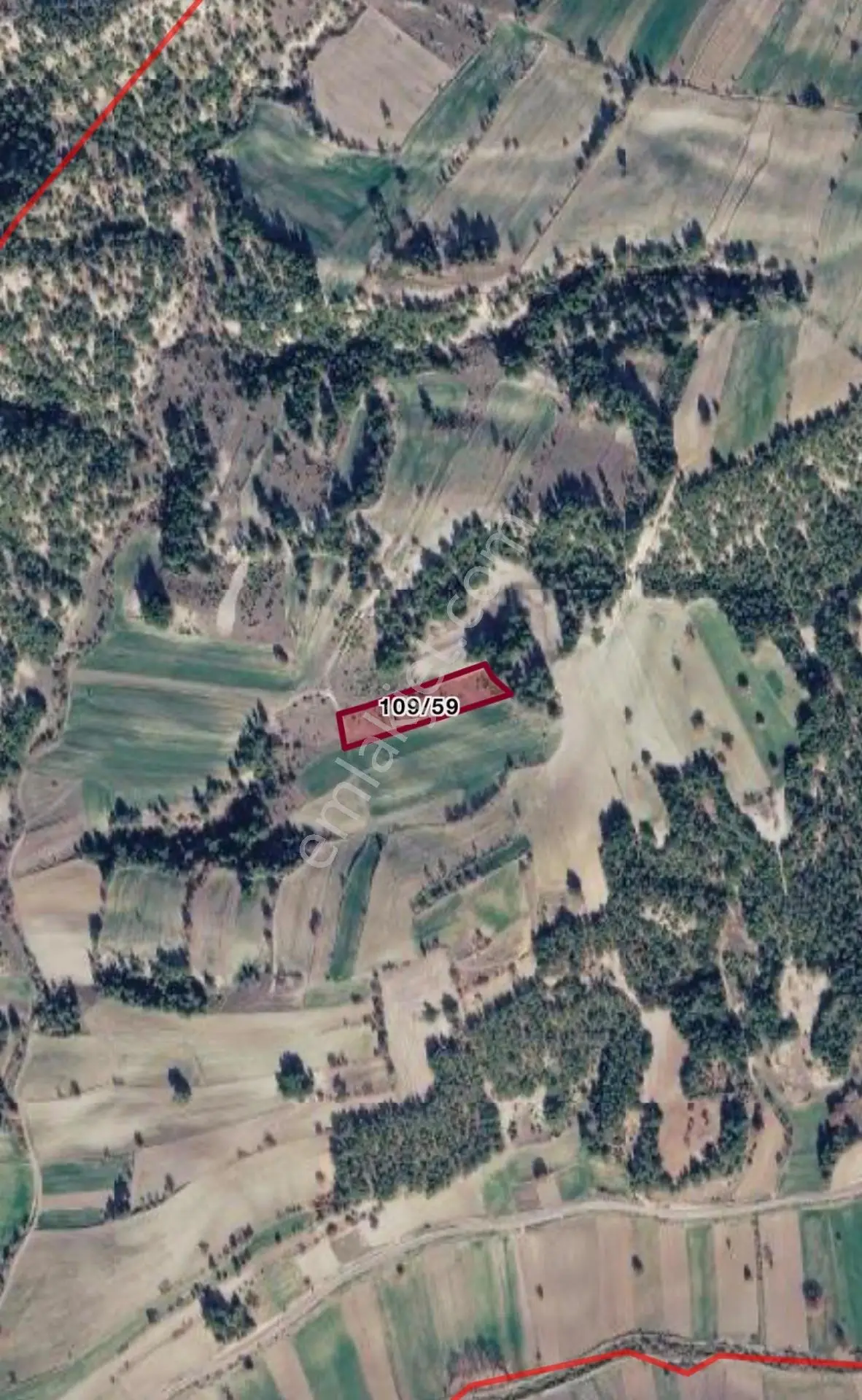 Kütahya Gediz Dere Köyü’Nde Satılık 4.785 M² Yatırımlık Tarla