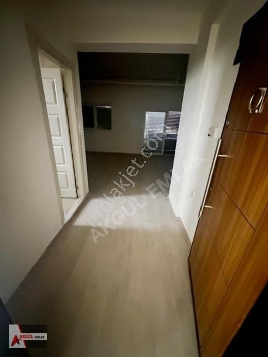 Akgül Emlak'tan Merkezi Konumda 1+1 Satılık Daire — fotoğraf 6