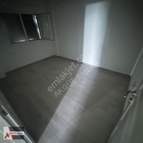 Akgül Emlak'tan Merkezi Konumda 1+1 Satılık Daire — fotoğraf 7