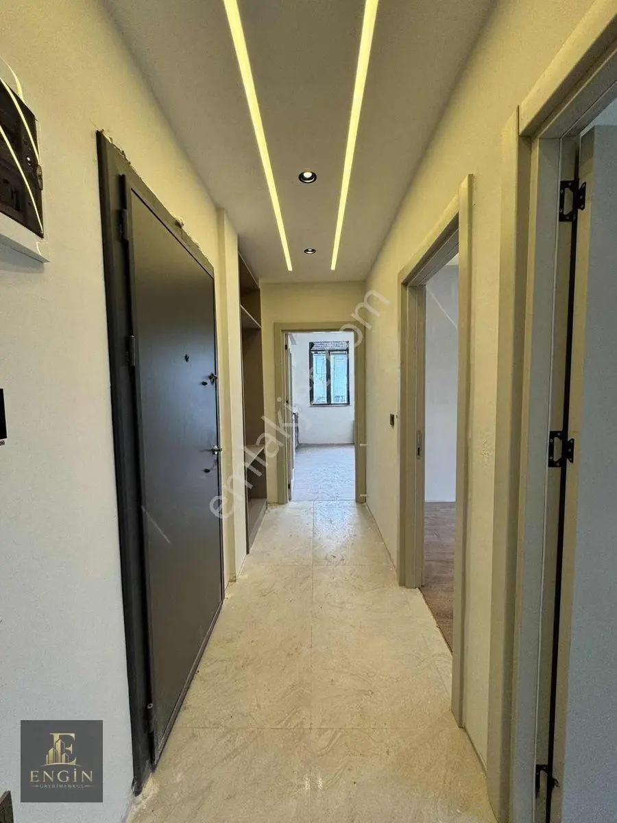 Ilıcada Lüks Havuzlu 2+1 Satılık Daire — fotoğraf 4