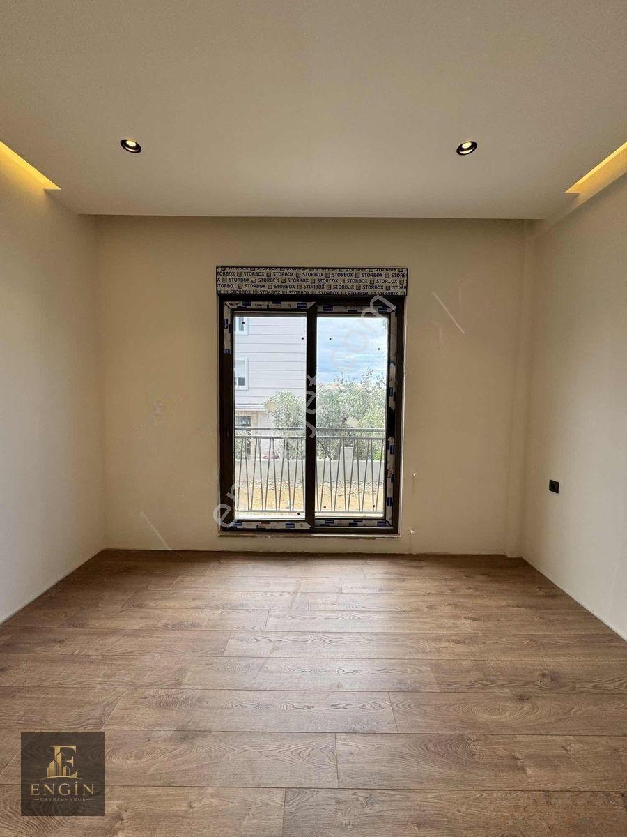 Ilıcada Lüks Havuzlu 2+1 Satılık Daire — fotoğraf 11