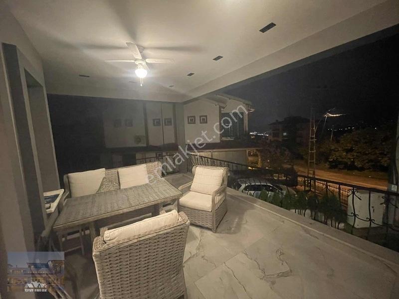 Yıldızlı'da Satılık Yol Kenarı 5+1 Tripleks Villa — fotoğraf 30
