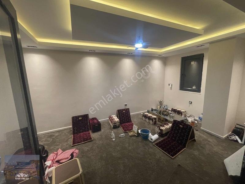Yıldızlı'da Satılık Yol Kenarı 5+1 Tripleks Villa — fotoğraf 33