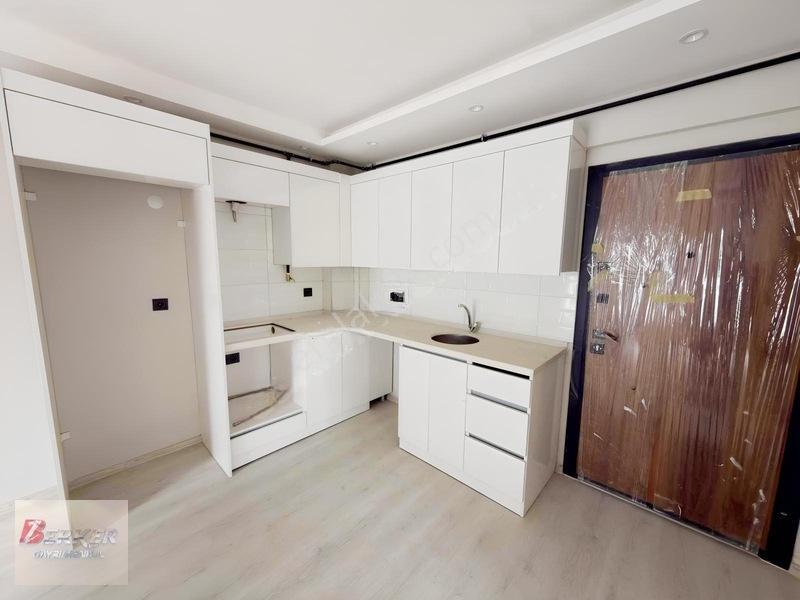 Muradiyede Satılık Sıfır Ara Kat Daire — fotoğraf 9