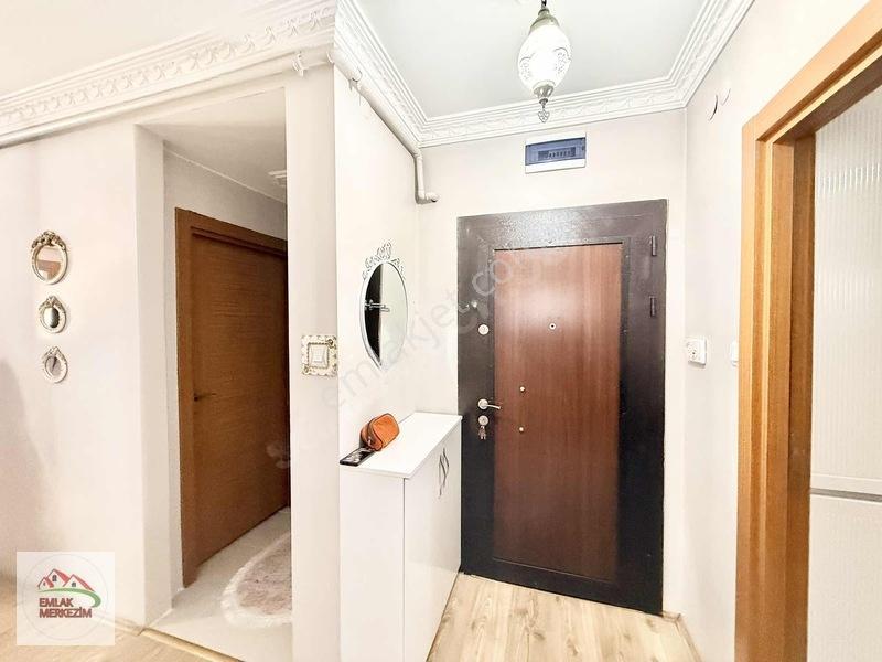 Emlak Merkezim'den B.gazide Siteler Yakını 3+1 Kot1de Kök Tapulu — fotoğraf 35