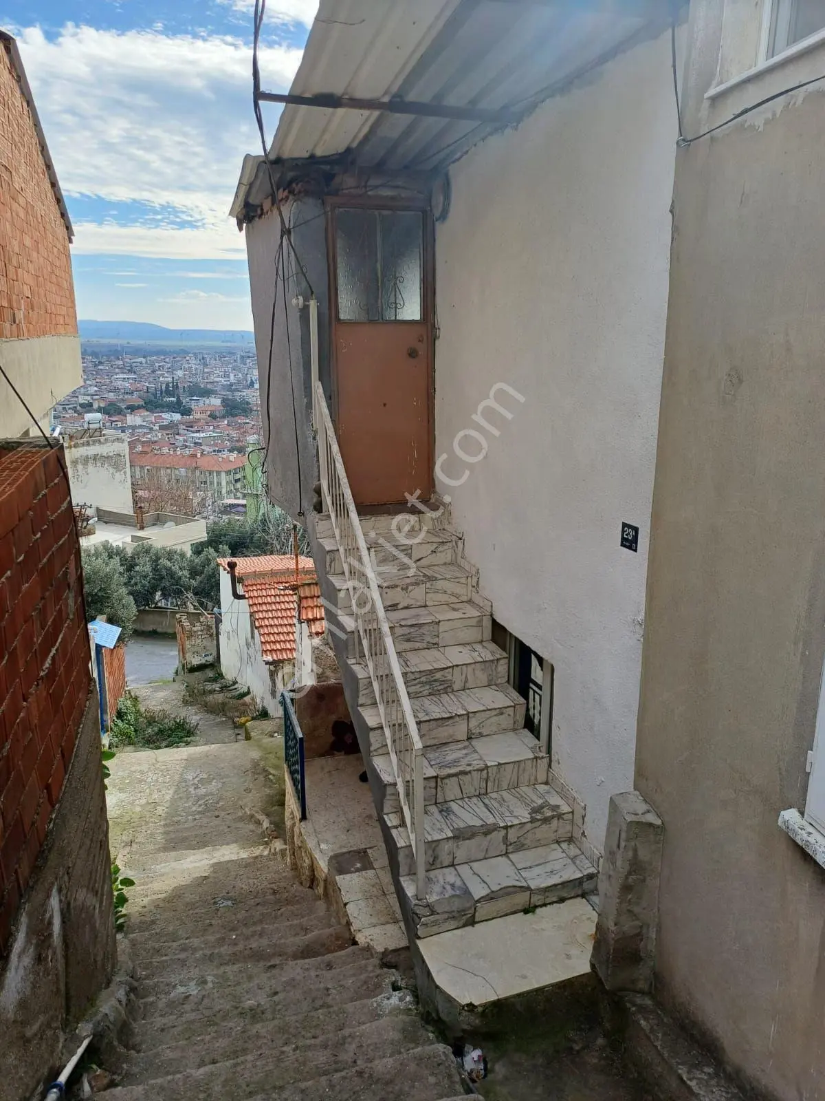 Söke Konak Mahallesi'nde Şehir Manzaralı Satılık 3 Katlı Müstakil Ev — fotoğraf 5