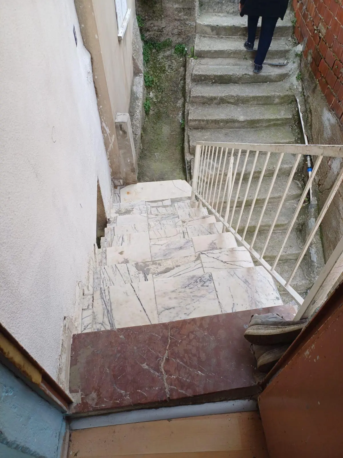 Söke Konak Mahallesi'nde Şehir Manzaralı Satılık 3 Katlı Müstakil Ev — fotoğraf 9