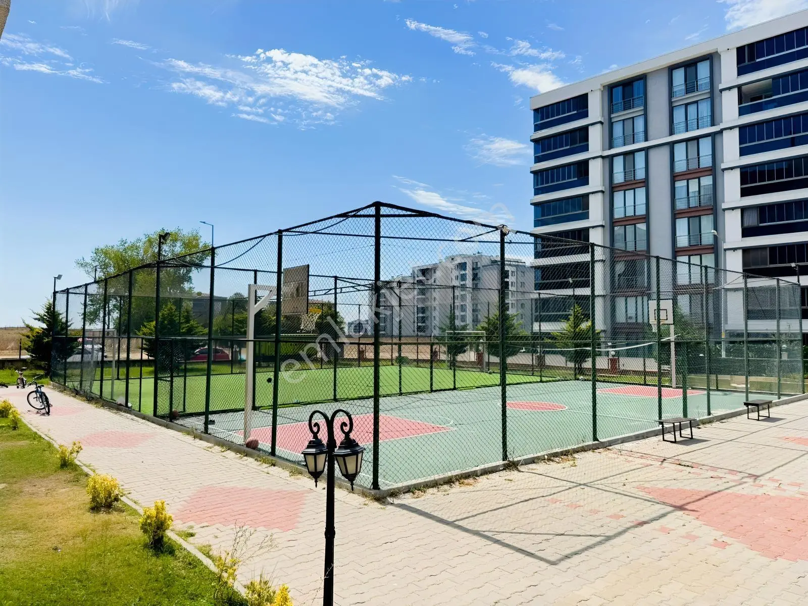 Var'dan Cumhuriyet Mah 2+1 120m2 Havuzlu Site İçinde Lüx Daire — fotoğraf 9