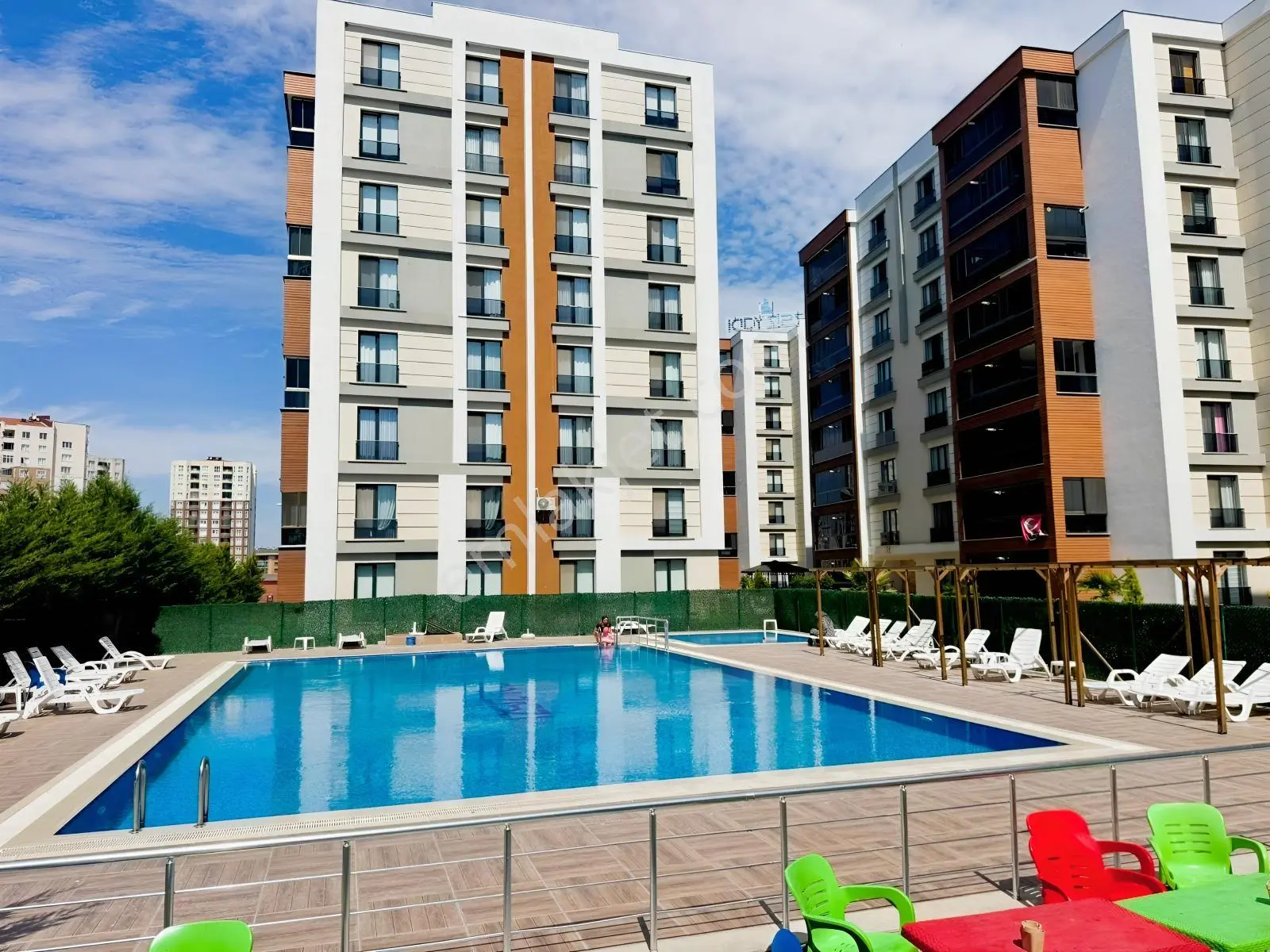 Var'dan Cumhuriyet Mah 2+1 120m2 Havuzlu Site İçinde Lüx Daire — fotoğraf 24