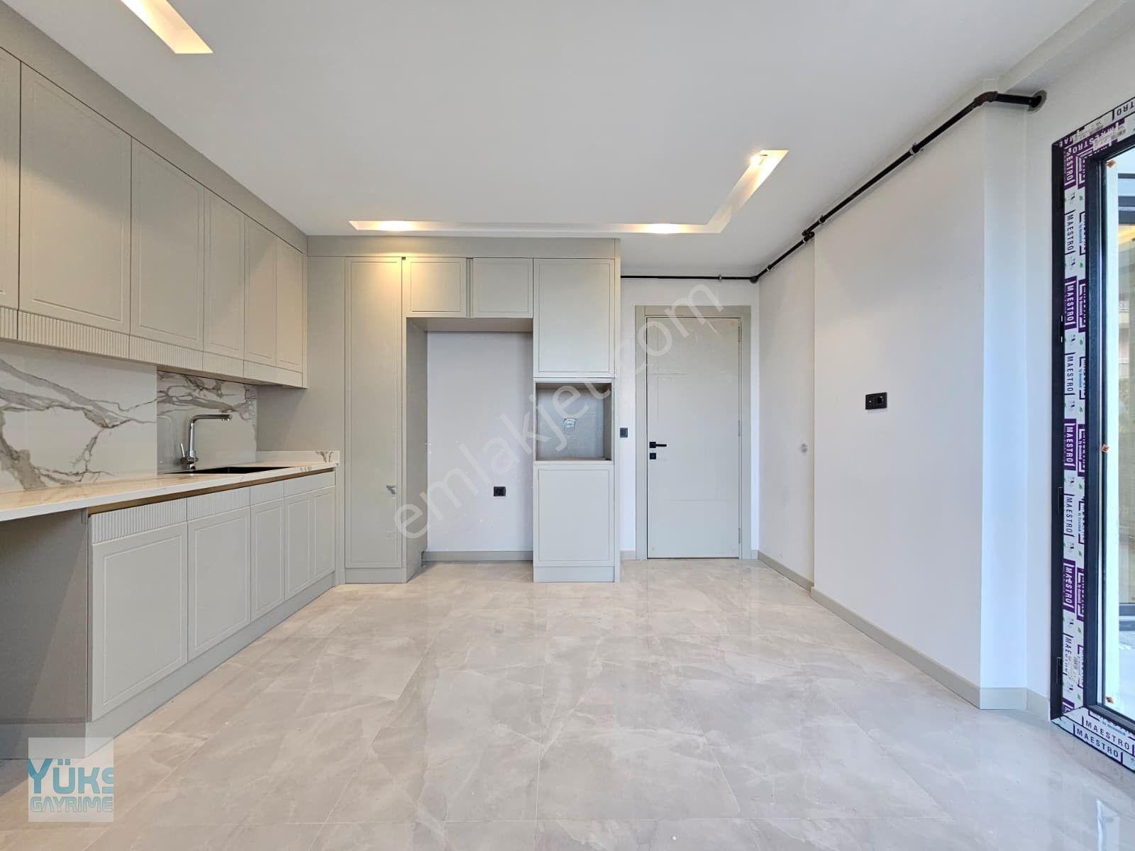 Denizli Çakmak Mahallesinde 2+1 120 M2 Ebeveyn Banyolu Lüks Satılık Daire — fotoğraf 2