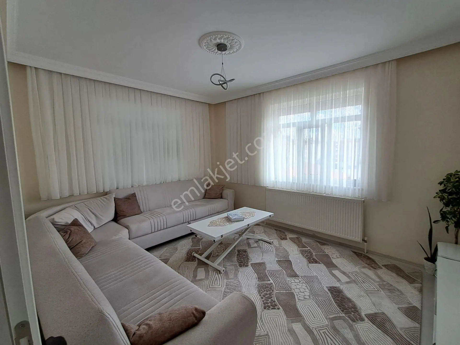 Gevher Hatun Mah. Hastane Karşısı 3+1 Satılık Daire — fotoğraf 2