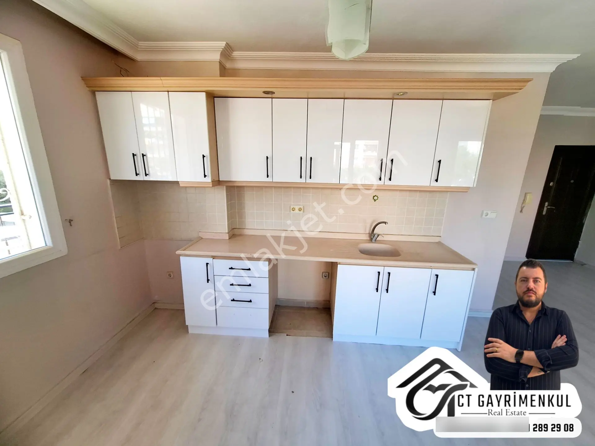 Didim'de Satılık 2+1 Daire Ön Cephe Geniş Balkonlu Masrafsız ! — fotoğraf 8