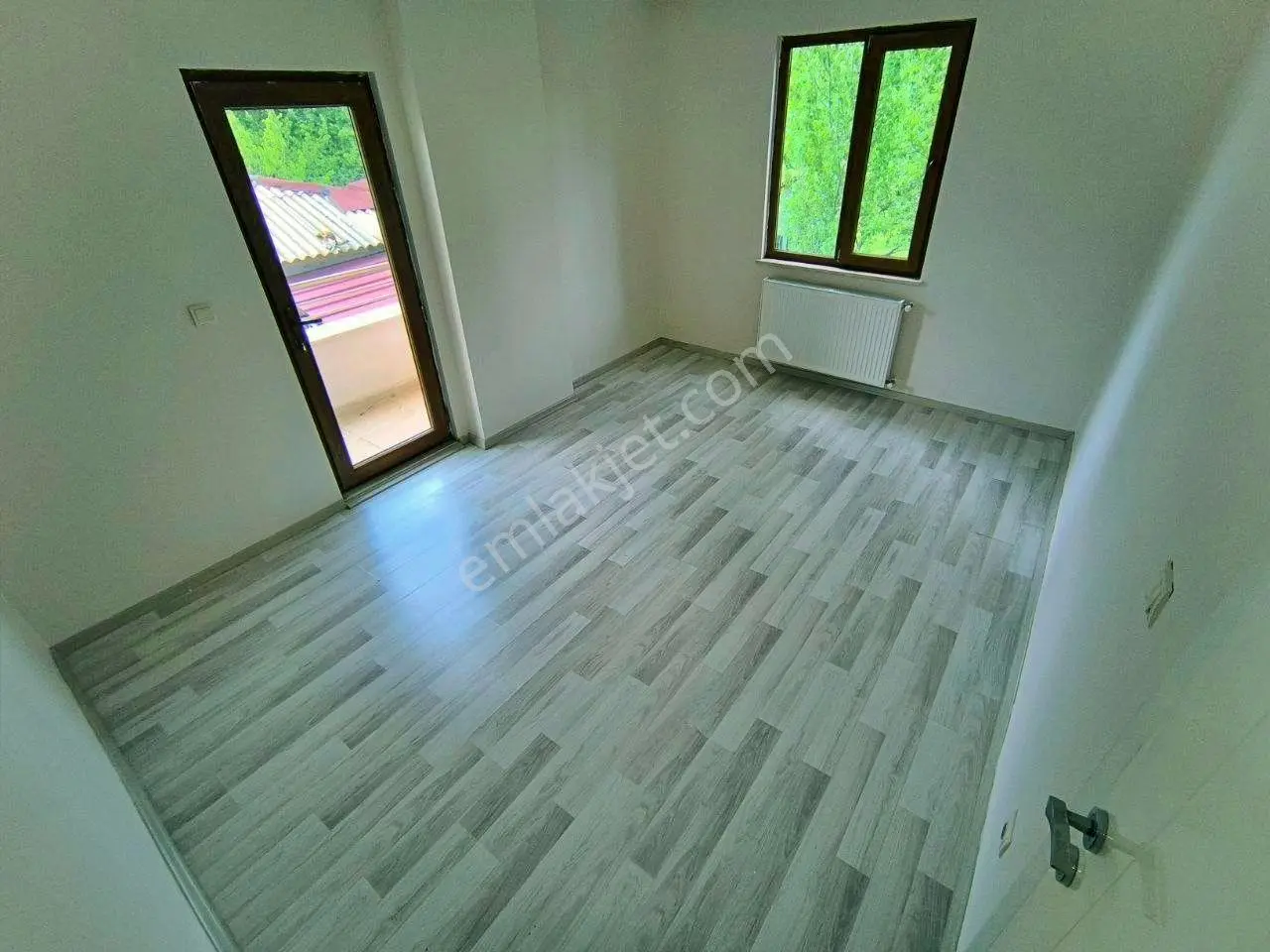 Uytundan İkizçayda Cam Balkonlu Çay Manzaralı Satılık 3+1 Daire — fotoğraf 9