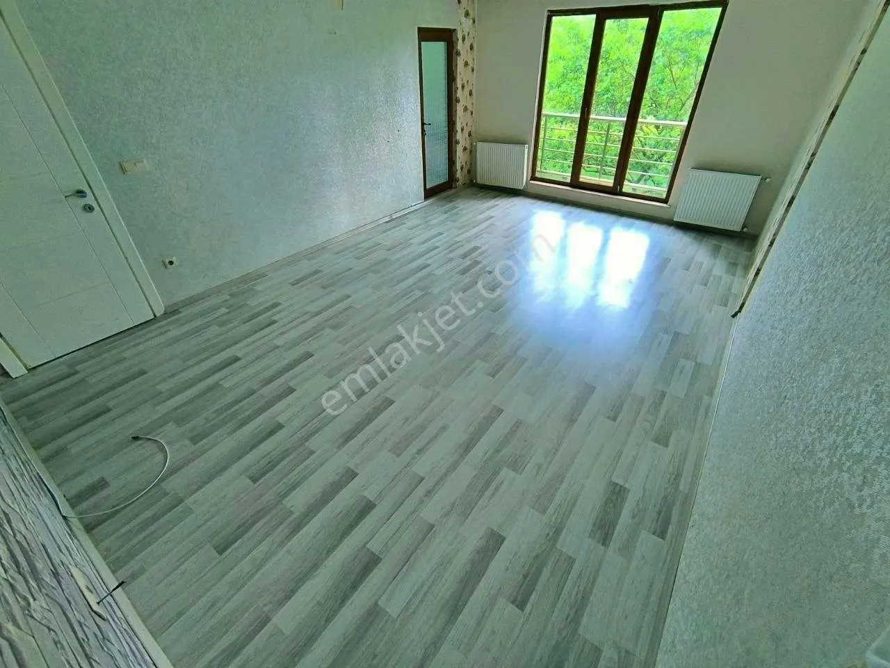 Uytundan İkizçayda Cam Balkonlu Çay Manzaralı Satılık 3+1 Daire — fotoğraf 33