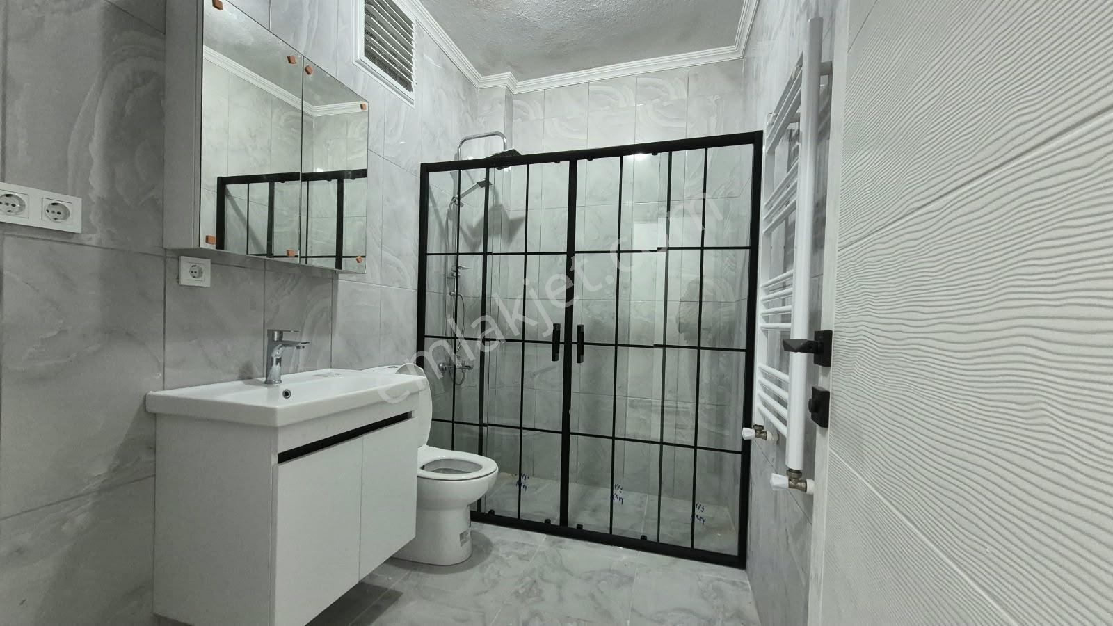 Merkezi Konumda, Yenilenmiş 3+1 Satılık Daire — fotoğraf 26