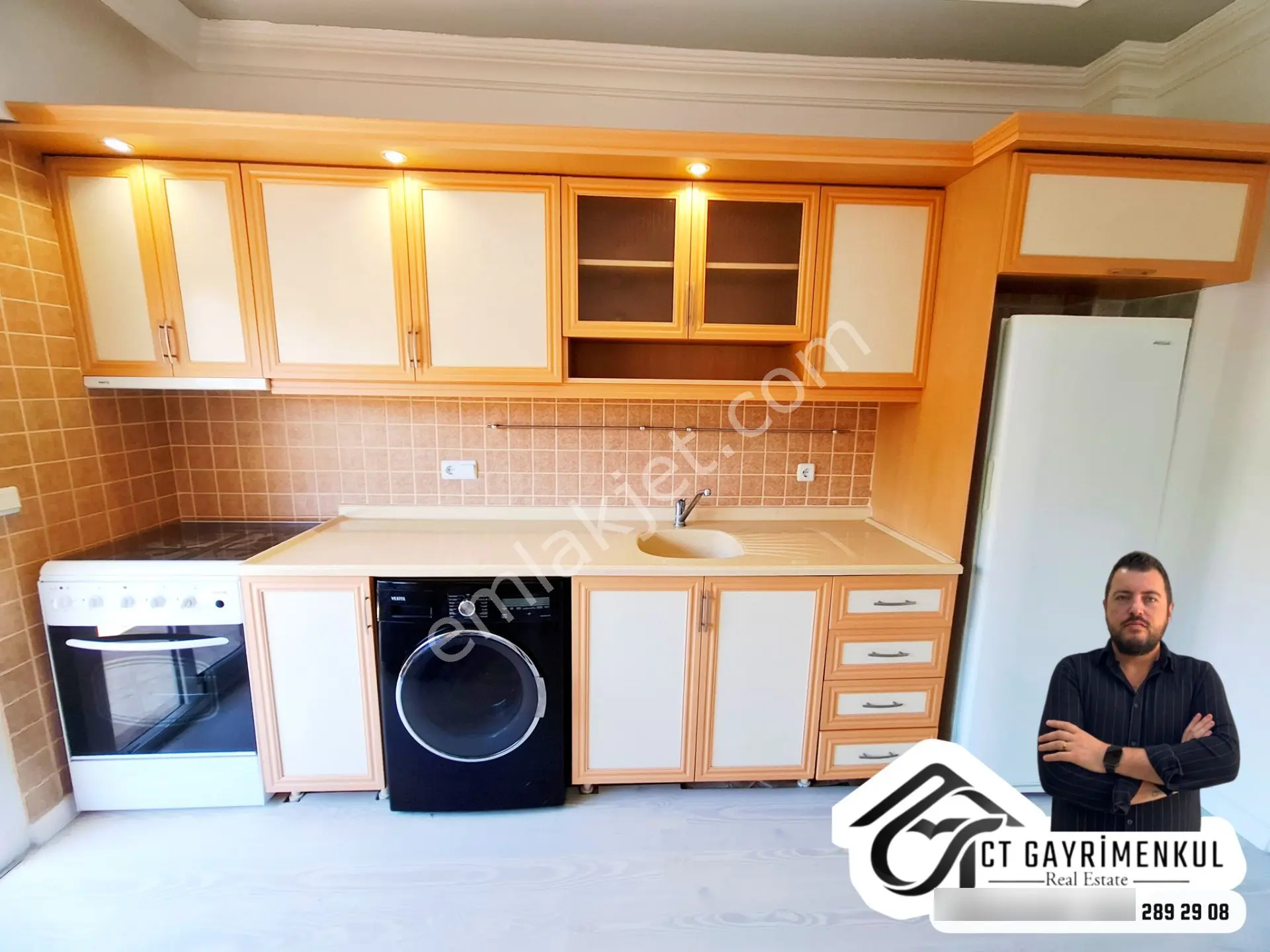 Didim'de Satılık 2+1 Denize Çok Yakın Konumda Eşyalı Ön Cephe Masrafsız Daire ! — fotoğraf 4