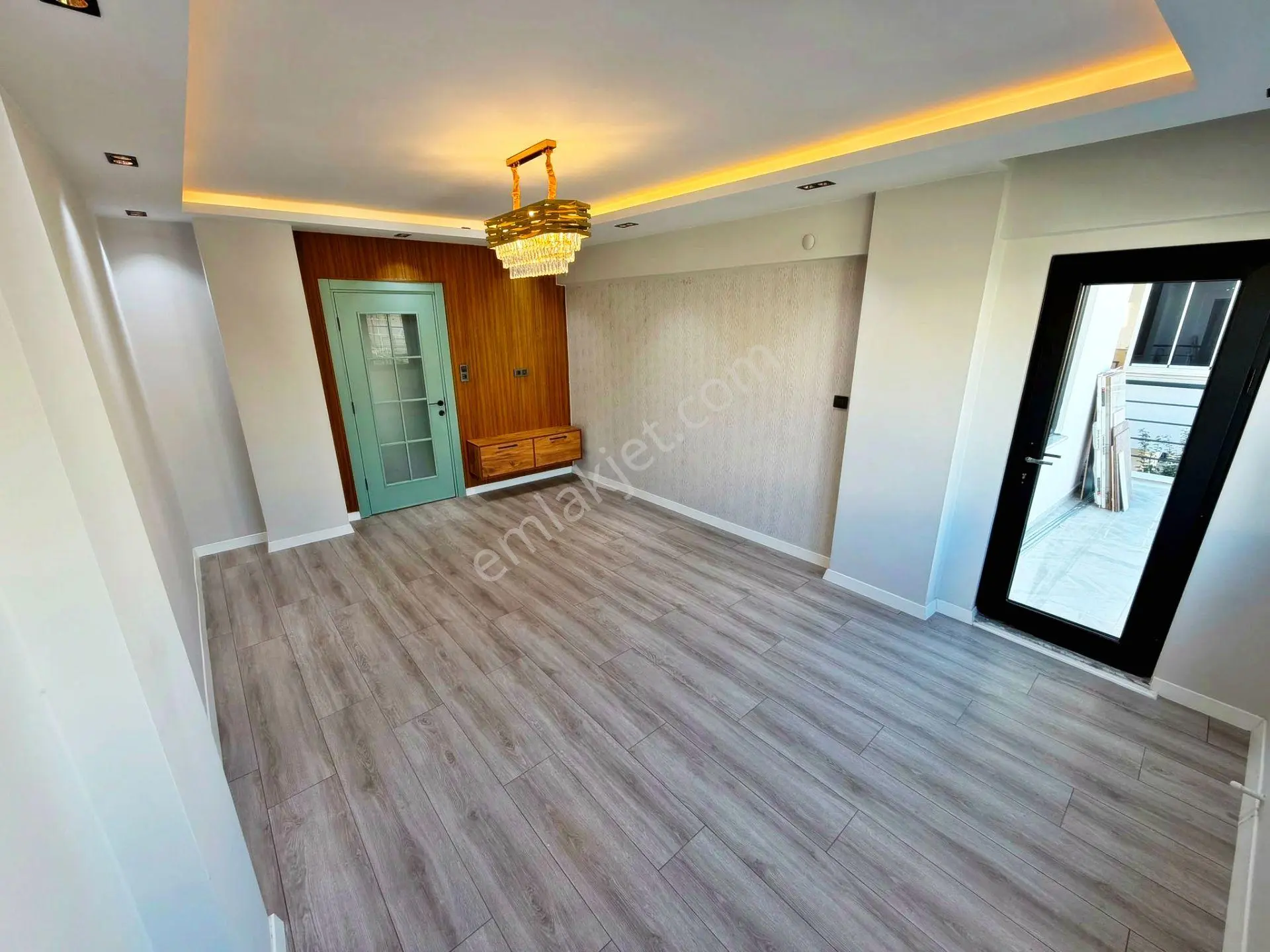 Aktif'ten Akçay Merkezde Satılık Denize Yakın Ön Cephe Full Yapılı 2+1 Daire — fotoğraf 4