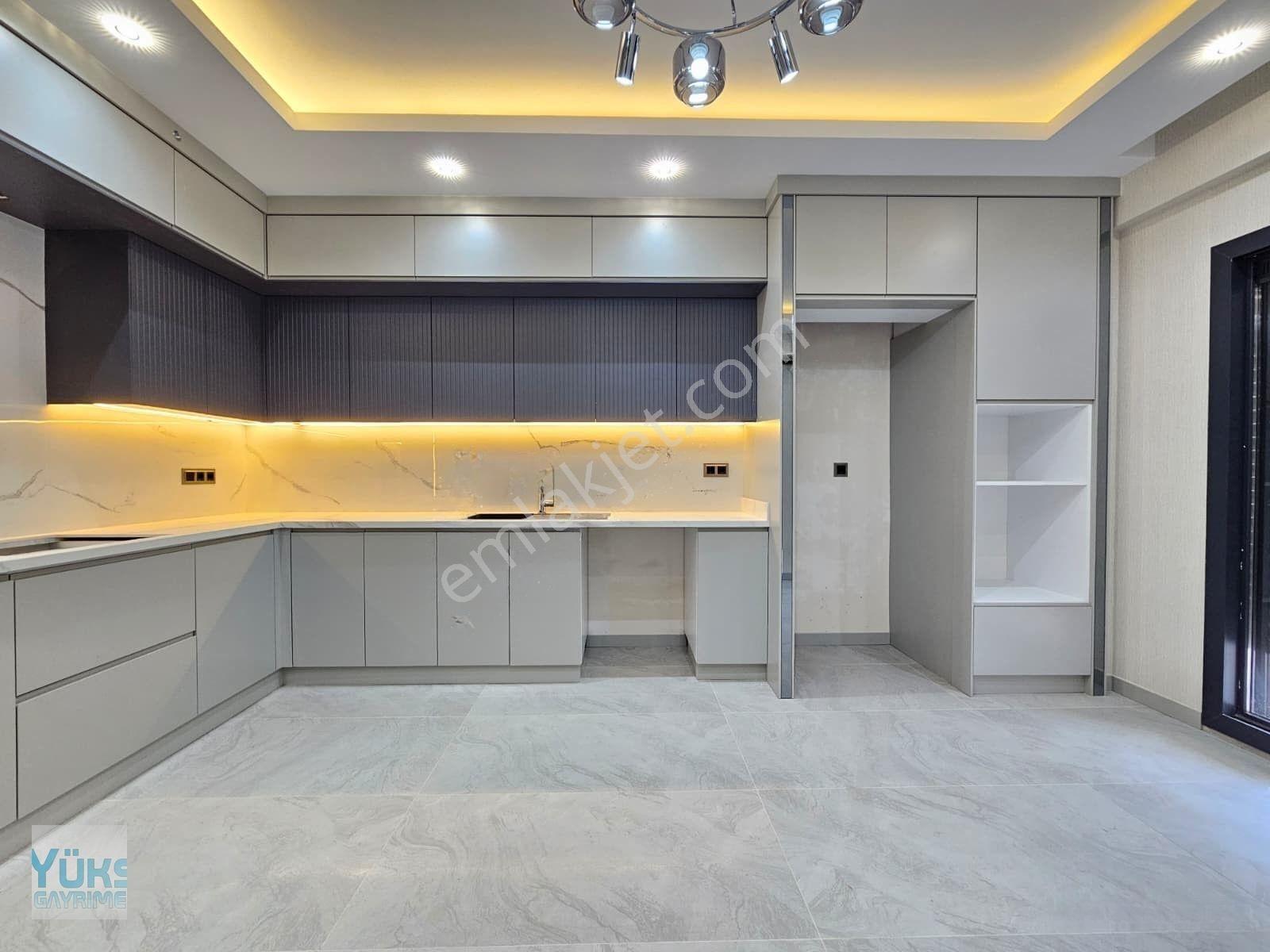 Denizli 1200 Evler De 3+1 190 M2 Lüks Konsept Panjurlu Önü Açık Fırsat Satılık D...