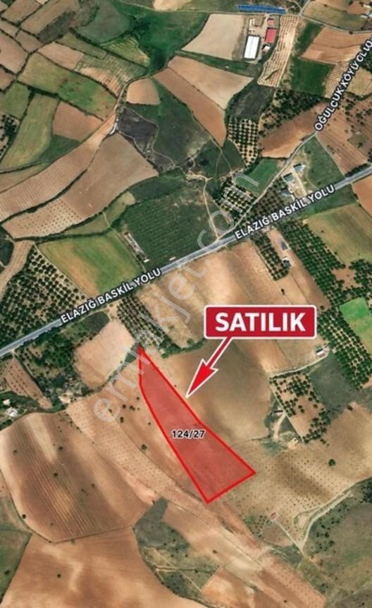 Sütlüce Köyünde Satılık Parsel