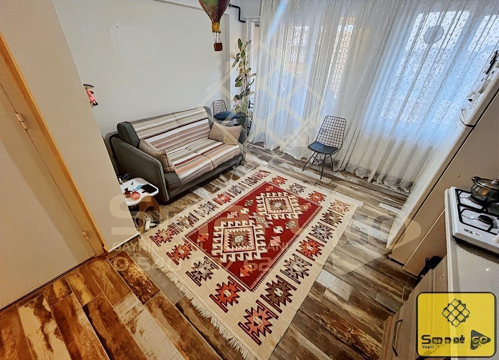 Yatırım Fırsatı İhsaniye'De 1+1 Çift Balkonlu Satılık Daire