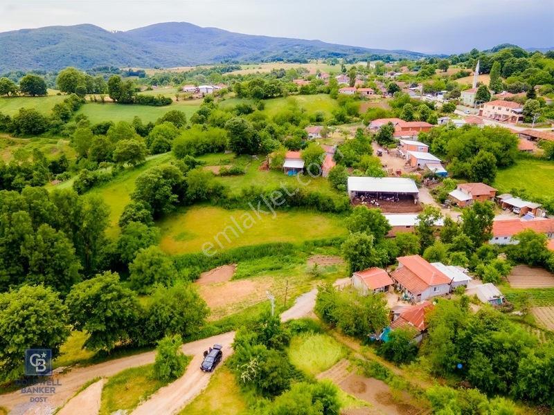 Balıkesir Gönen Köy İçi 700 M² Önü Açık Satılık İmarlı Arsa