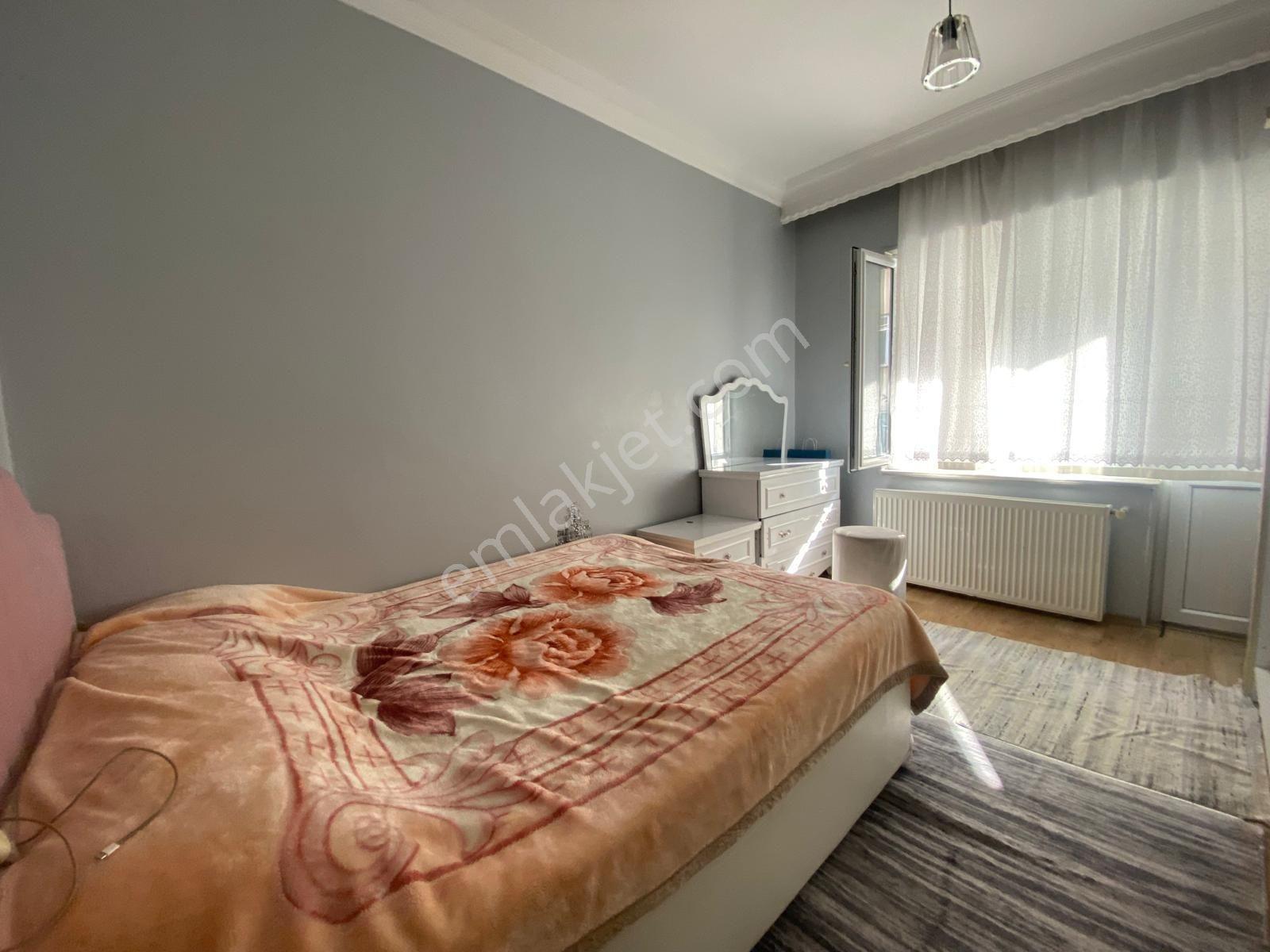 Gazi Mahallesi 1.kat Balkonlu 2+1 100m2 Arsa Tapulu Daire — fotoğraf 19