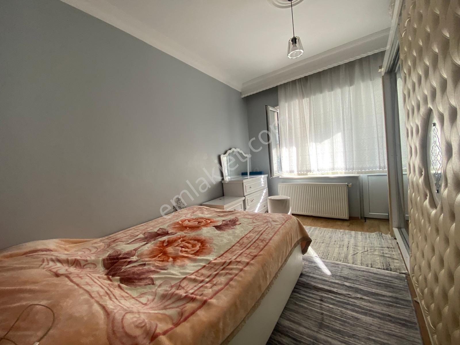 Gazi Mahallesi 1.kat Balkonlu 2+1 100m2 Arsa Tapulu Daire — fotoğraf 21