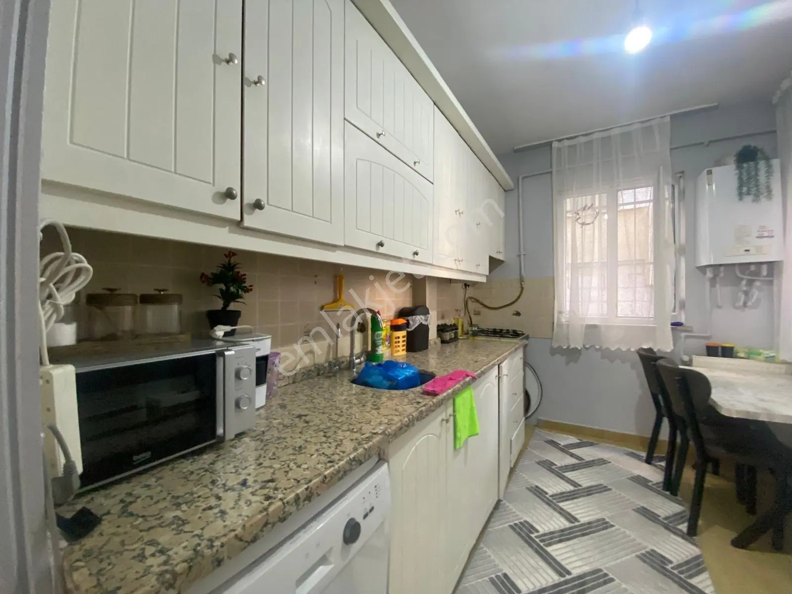 Gazi Mahallesi 1.kat Balkonlu 2+1 100m2 Arsa Tapulu Daire — fotoğraf 36