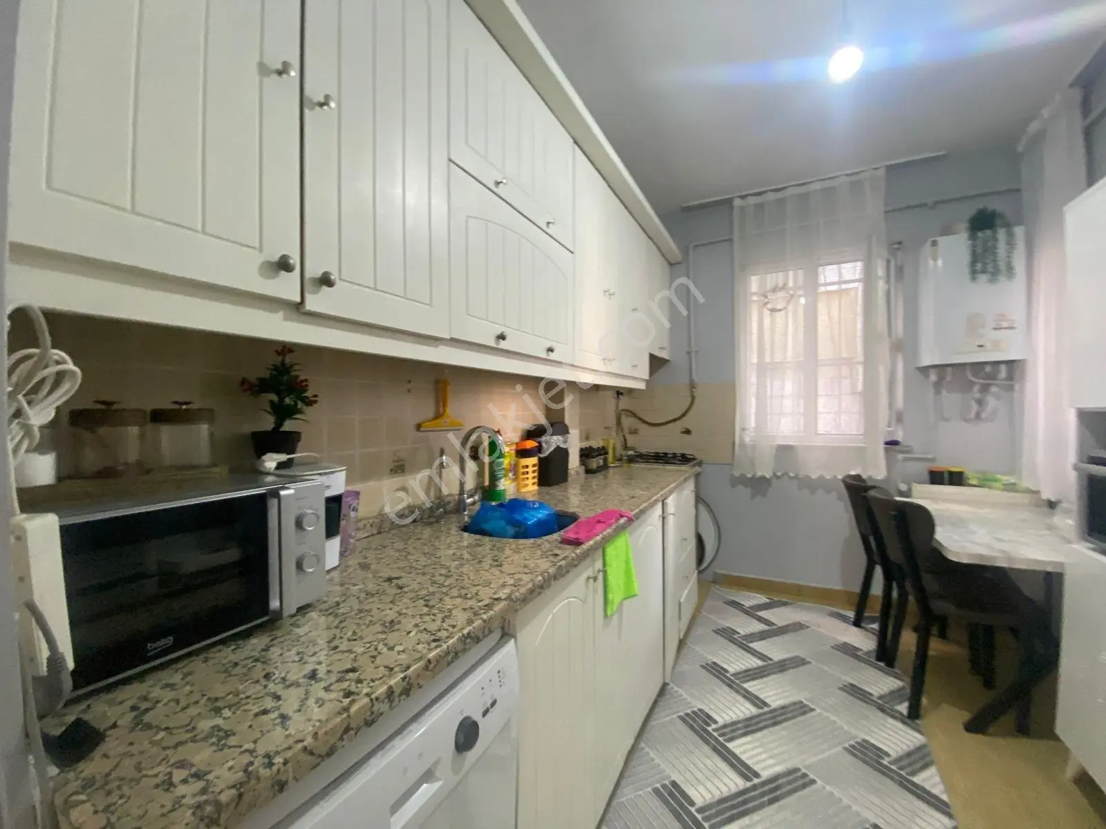 Gazi Mahallesi 1.kat Balkonlu 2+1 100m2 Arsa Tapulu Daire — fotoğraf 37