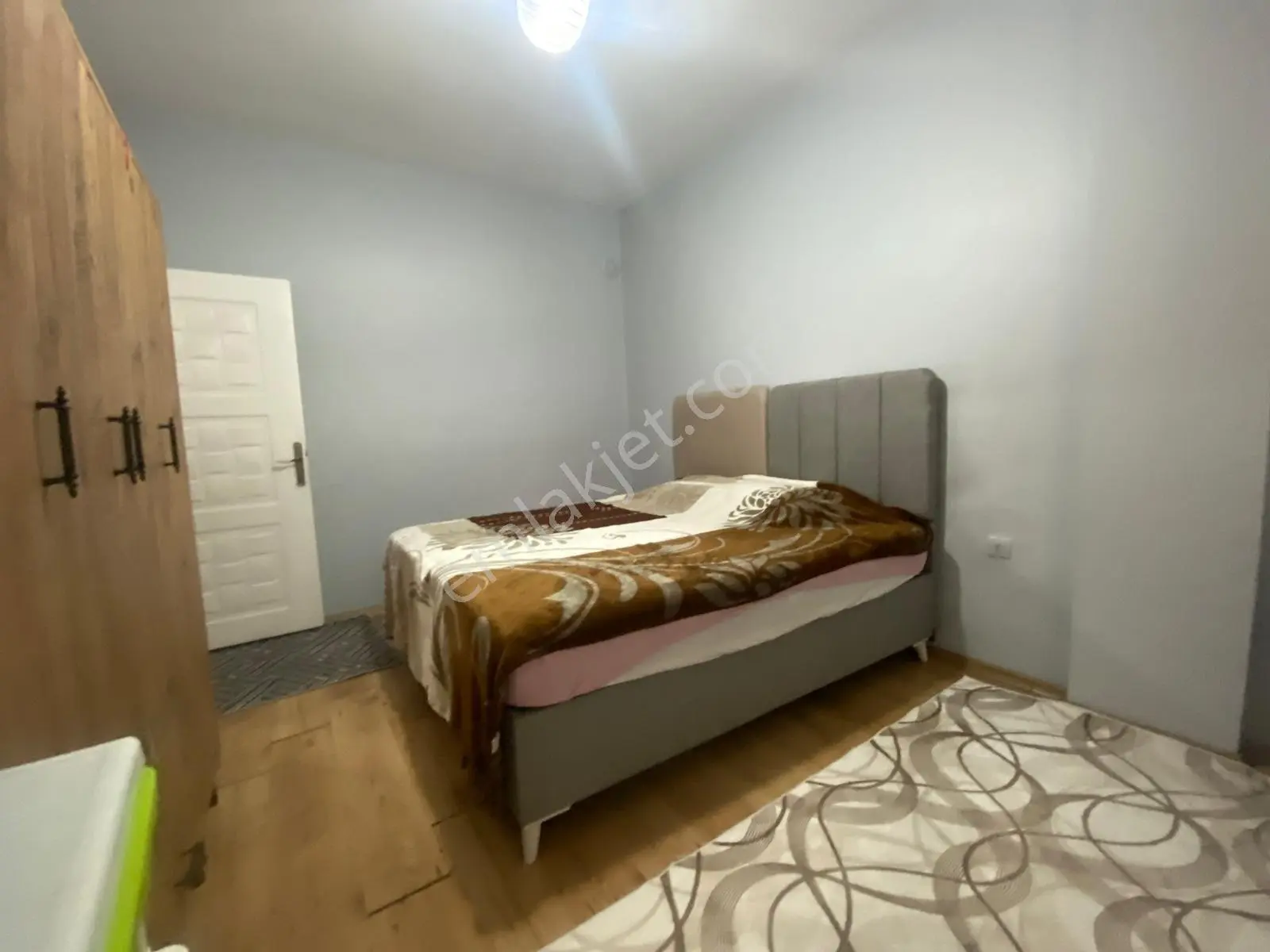 Gazi Mahallesi 1.kat Balkonlu 2+1 100m2 Arsa Tapulu Daire — fotoğraf 45