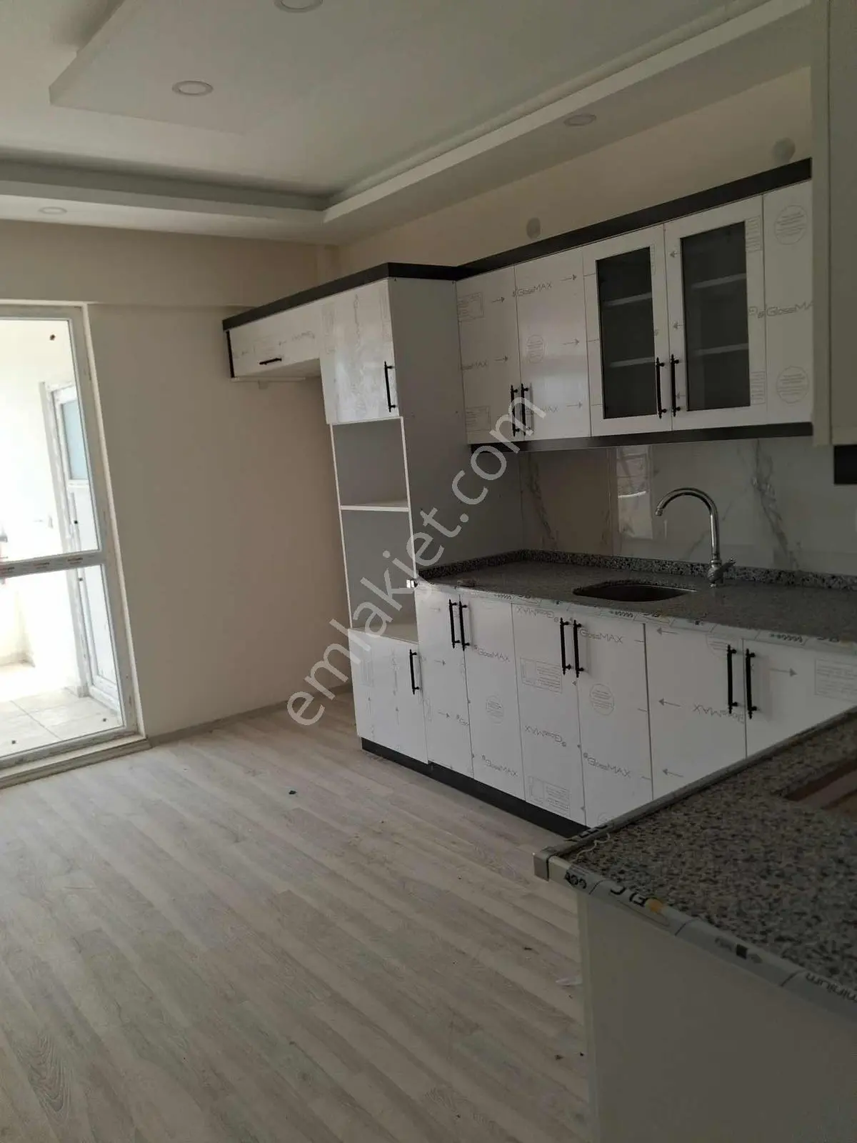 Palu Kalekent Mahallesinde Sıfır 3+1 Satılık Daire — fotoğraf 2