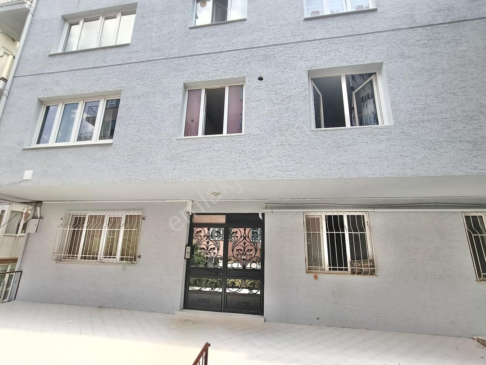 Çekirge Mahallesi Kamil Sokak Satılık 3+1 Ara Kat Daire — fotoğraf 3