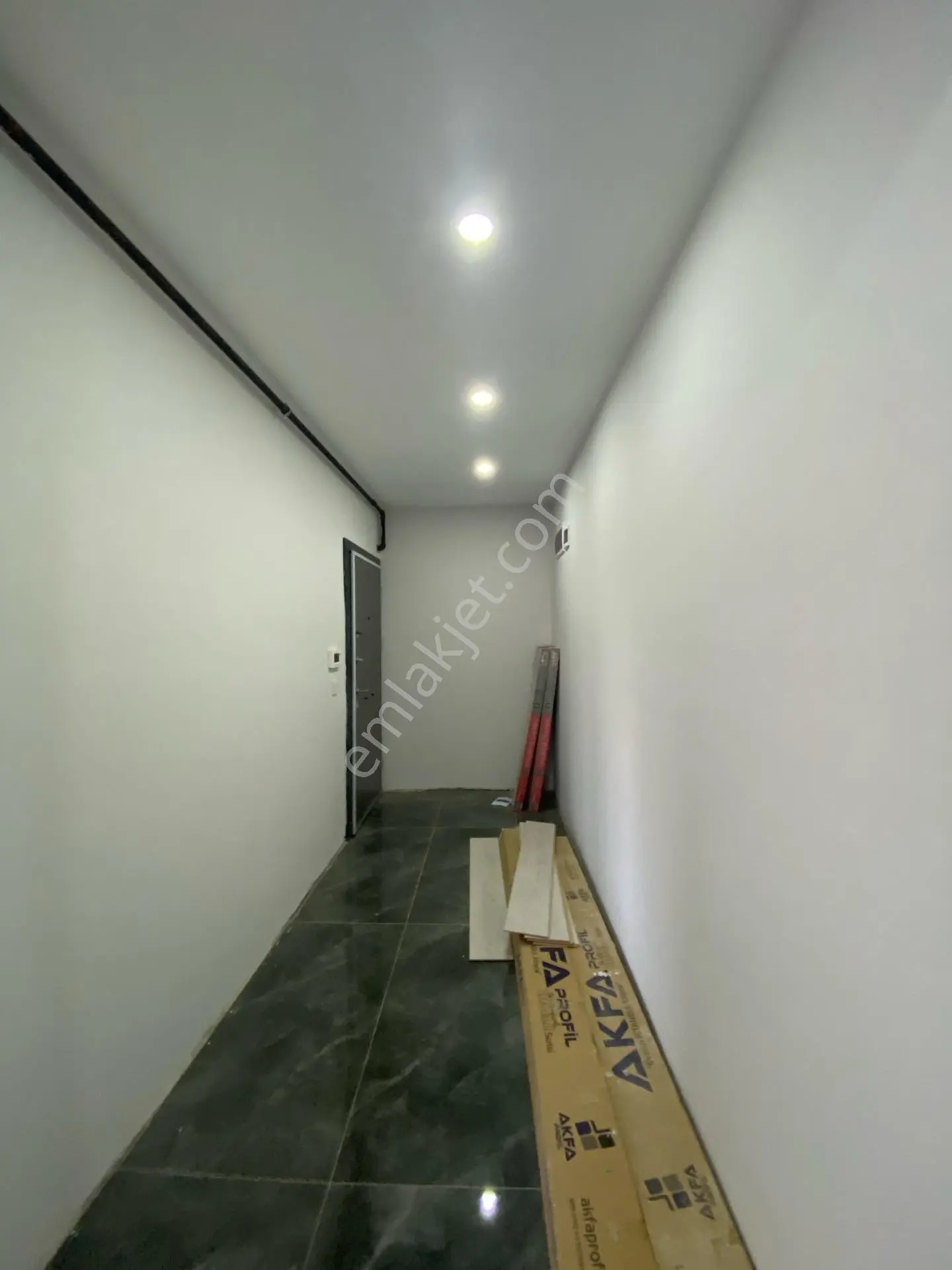 Buluruzdan Edirne Merkez Kurtuluş Mahallesinde Ara Kat Kapalı Cam Balkonlu Satılık 3+1 Daire — fotoğraf 24