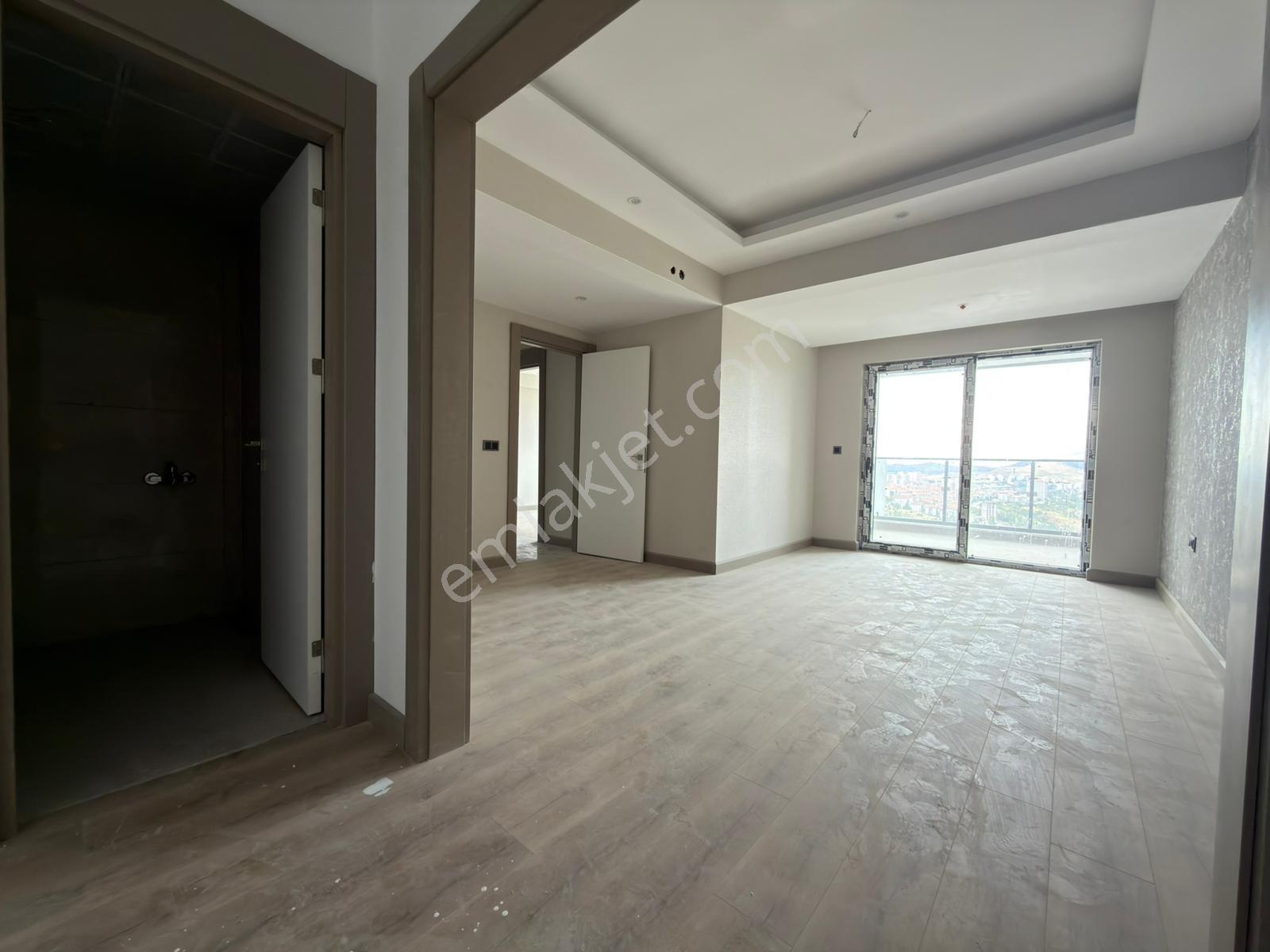 Skylıne Towerda Seçkin Cepheli, Prestijli Daire — fotoğraf 7