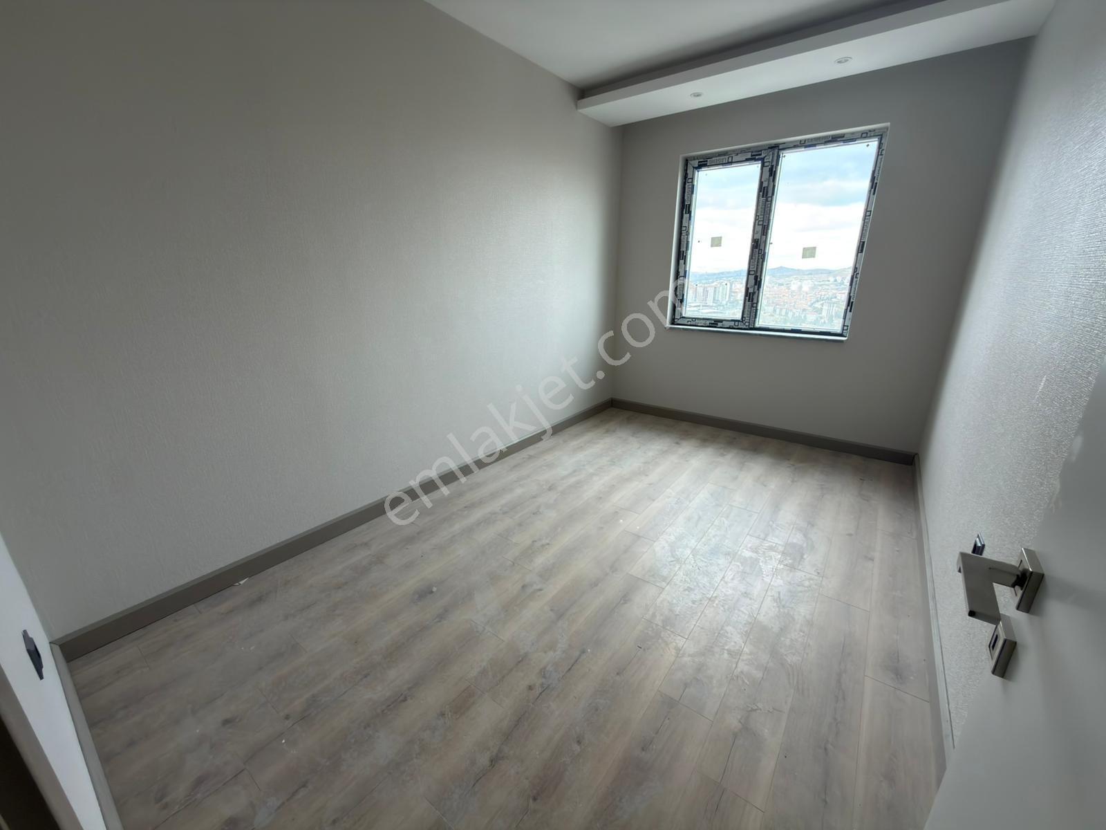 Skylıne Towerda Seçkin Cepheli, Prestijli Daire — fotoğraf 17