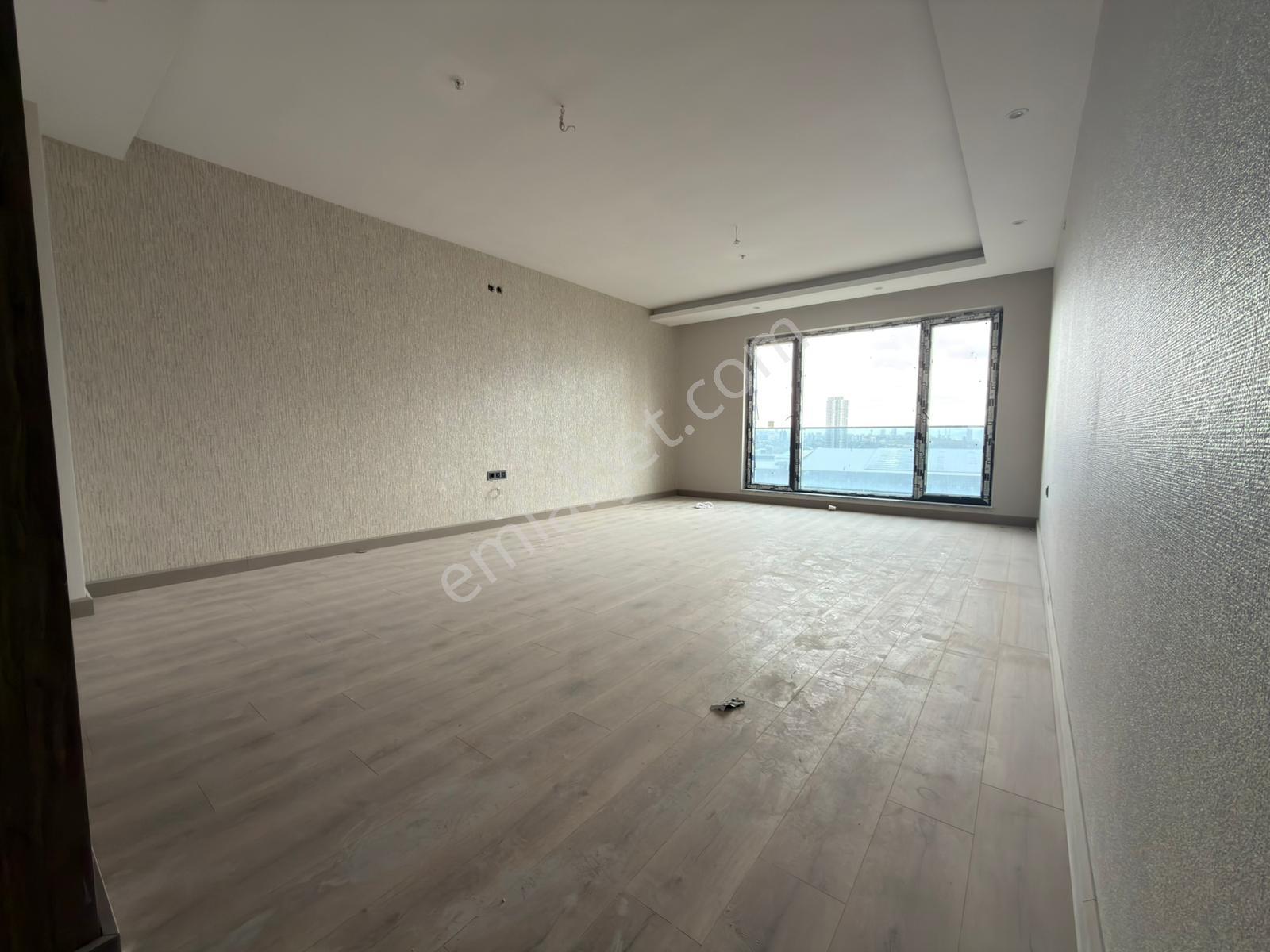 Skylıne Towerda Seçkin Cepheli, Prestijli Daire — fotoğraf 29