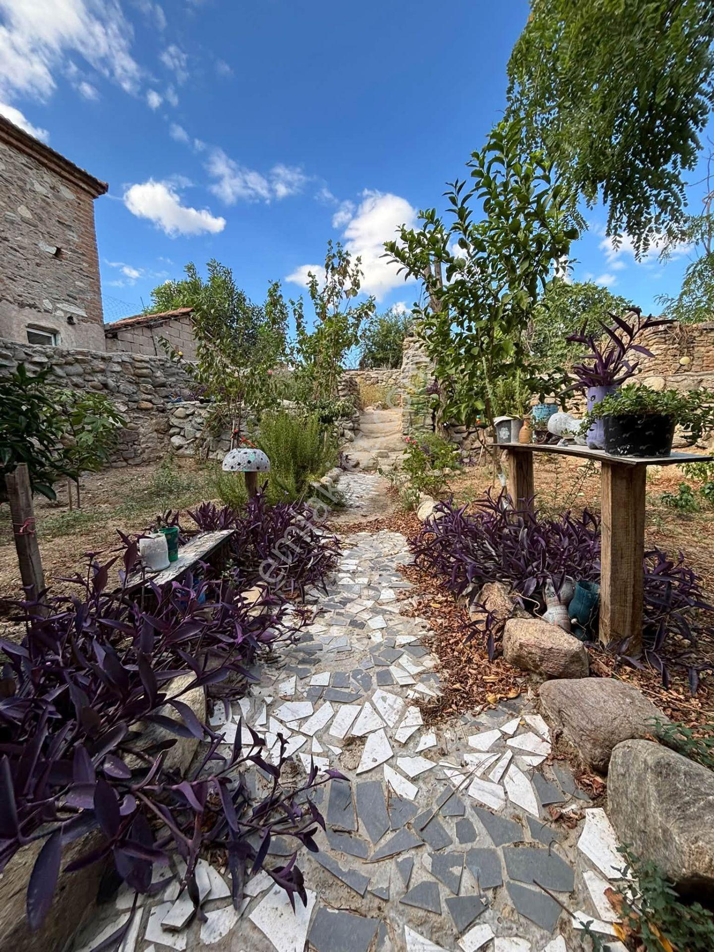 362 M2 Arsa İçinde Eşyalı Satılık Müstakil Köy Evi — fotoğraf 16