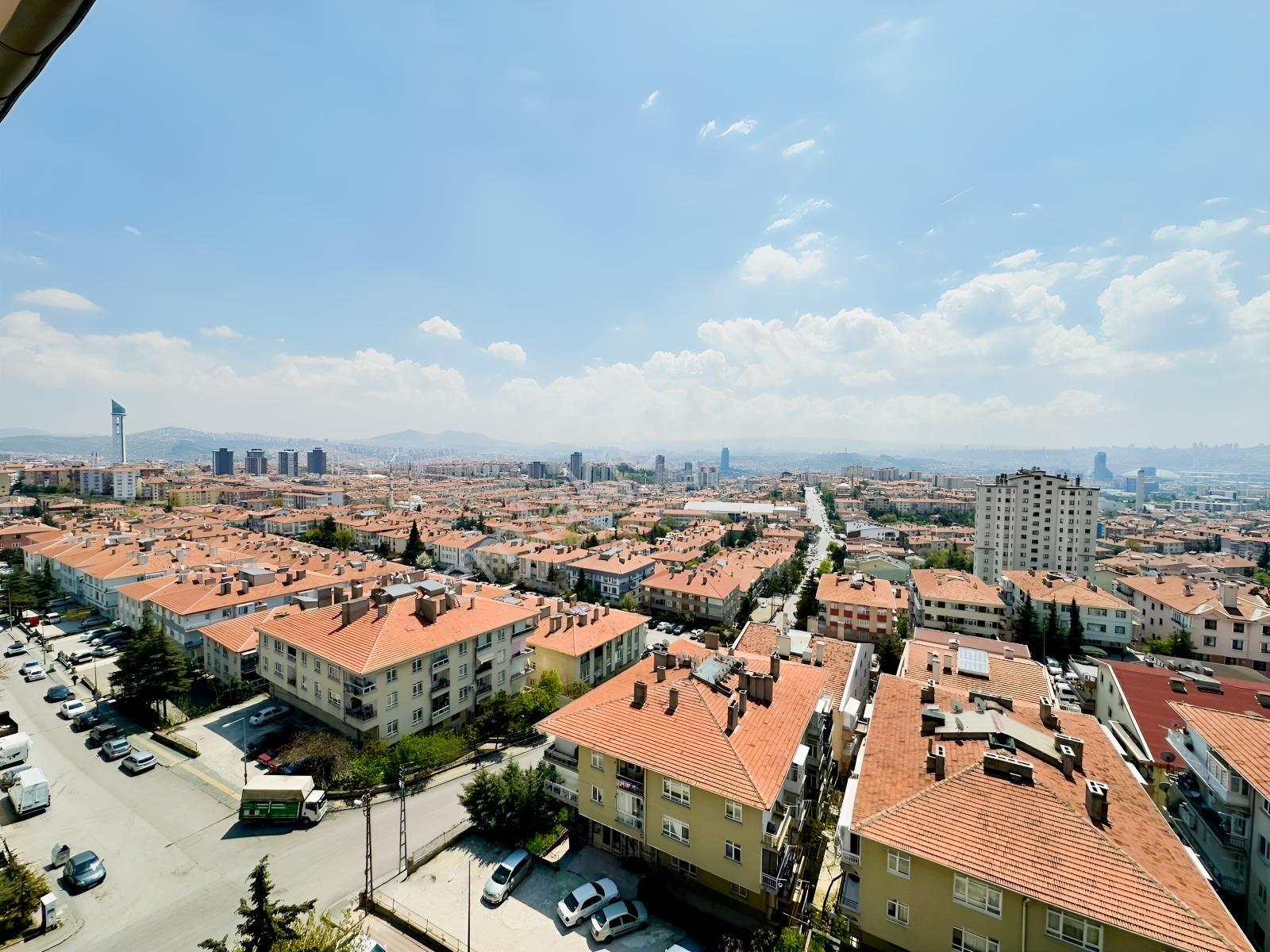 Uzman'dan Panoramik Ankara Manzaralı Site İçerisinde Katta 3+1 — fotoğraf 24